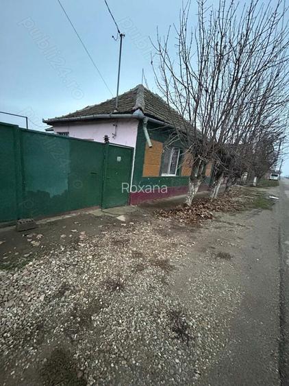 Casa de vanzare in Sannicolau Roman