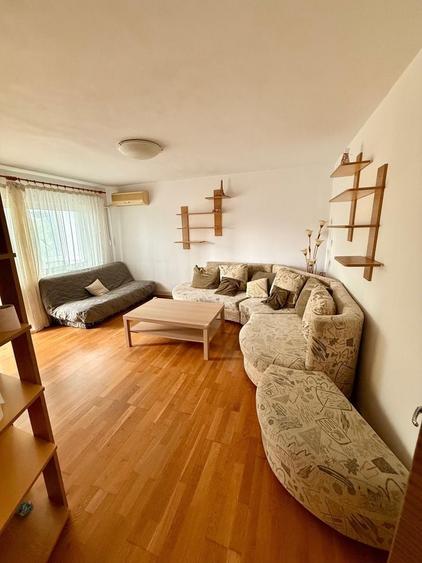 3 camere de inchiriat Apusului - 3
