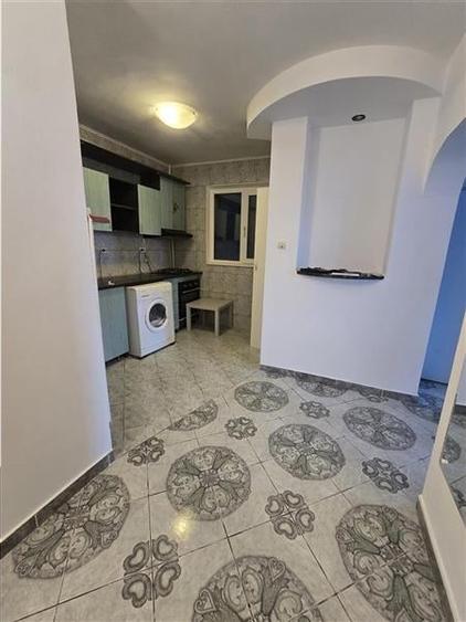 Brancoveanu-Nitu Vasile,apartament 3 camere,bloc reabilitat - 14