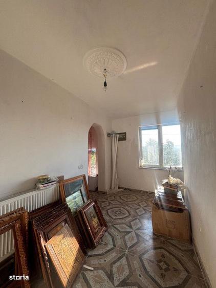 Casa D+P+M, Grosi, cu teren aferent 7 ari, necesita renovare - 13