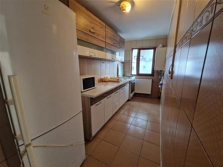 Casa pe sol, eleganta - Piata Mare - 7