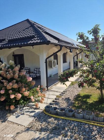 Casă cu 3 camere cu Teren 707 Mp în Mărăcineni