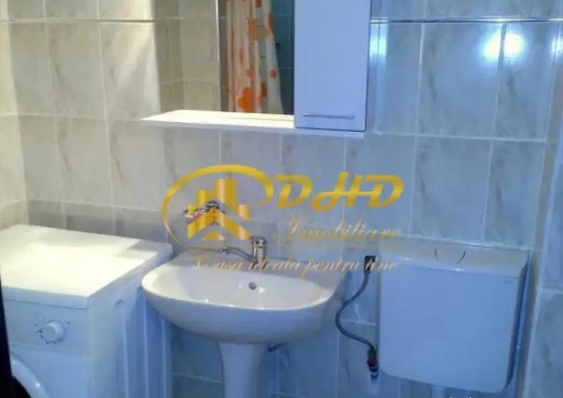 Apartament cu o camera situat in Tg. Cucu - 3