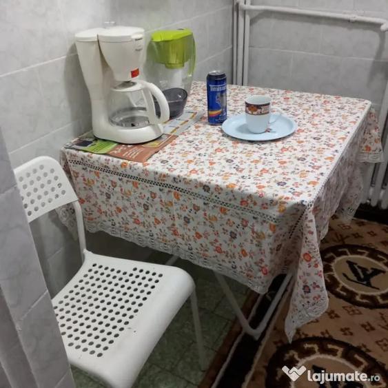 23 AUGUST-APARTAMENT 2 CAMERE , ETAJ 3 - 3
