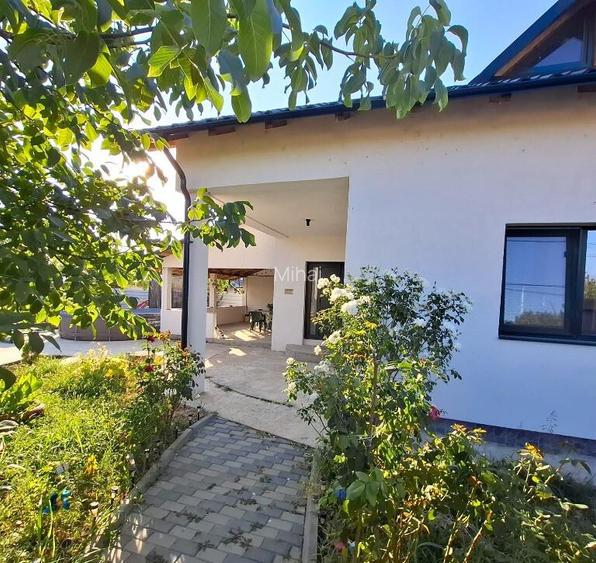 Casa de vanzare (2022) Campineanca, la 2 km de Foc?ani