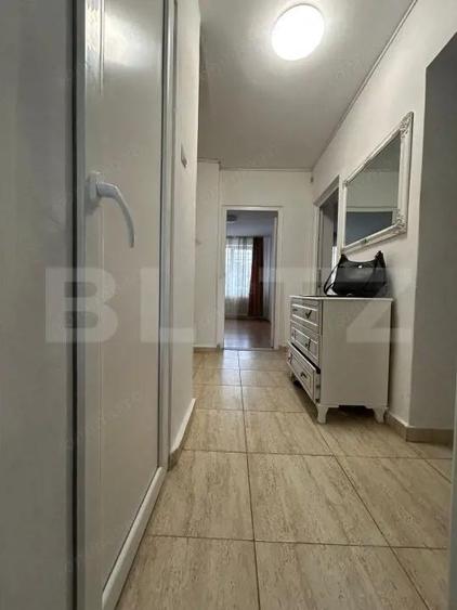 APARTAMENTB 3 CAMEREU ETAJ 1 ,ULTRA CENTRAL INTR-O ZONA LINISTITA - 10
