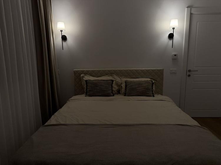 Apartament 2 camere zona 1 mai - 7