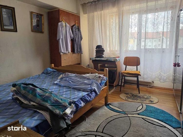 Apartament de vanzare - 2