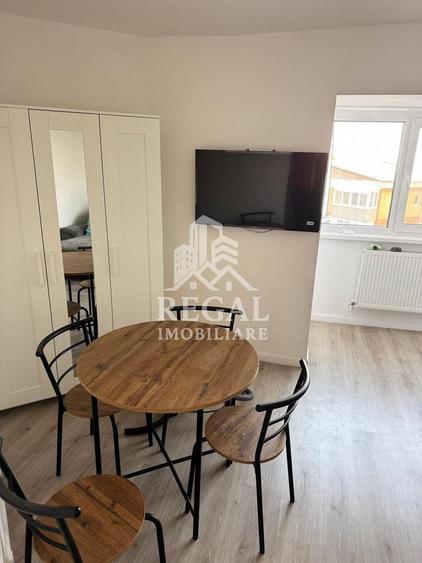 Garsonieră de închiriat în zona Micro 5/1 – confort și accesibilitate - 1