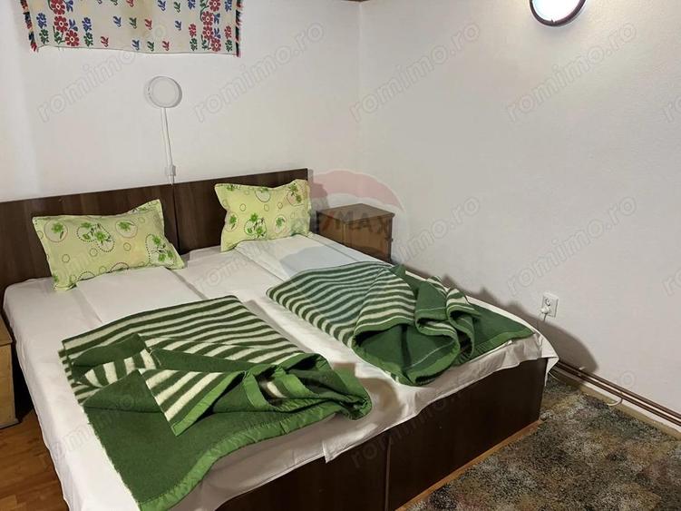 Pensiune de vanzare in varf de munte la Ciocanu - langa Sirnea - 3