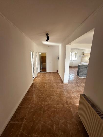 Casă de vânzare în Valu lui Traian  - 5