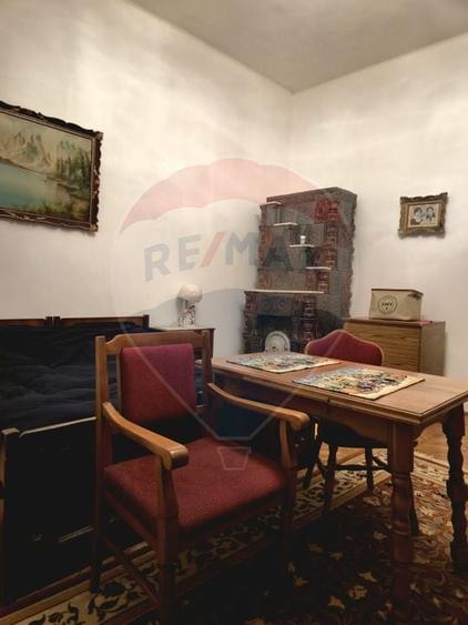 Casă / Vilă cu 5 camere de vânzare - 16