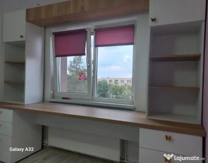 Apartament cu 3 camere decomandat în Tractorul
