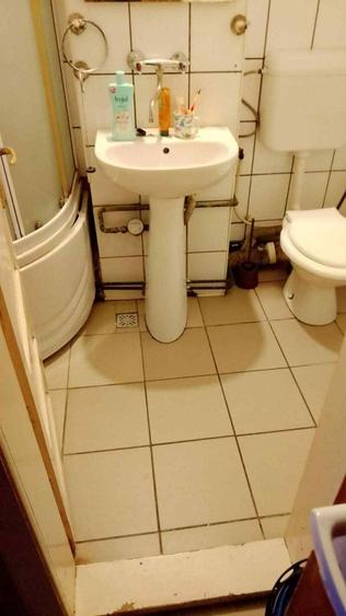 Apartament de vanzare - 3