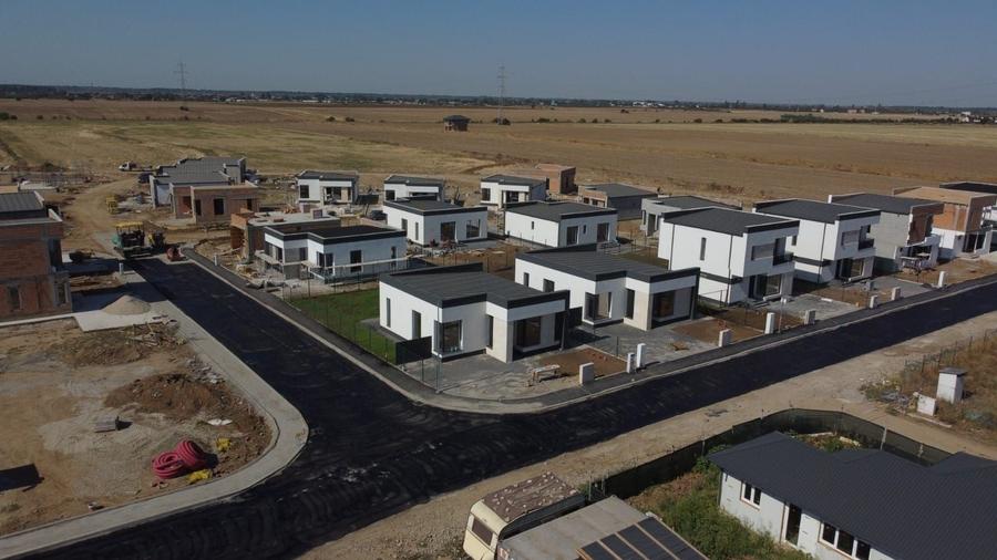 Casa 3 Camere Utilitati Complete Complex Rezidential Premium - 3