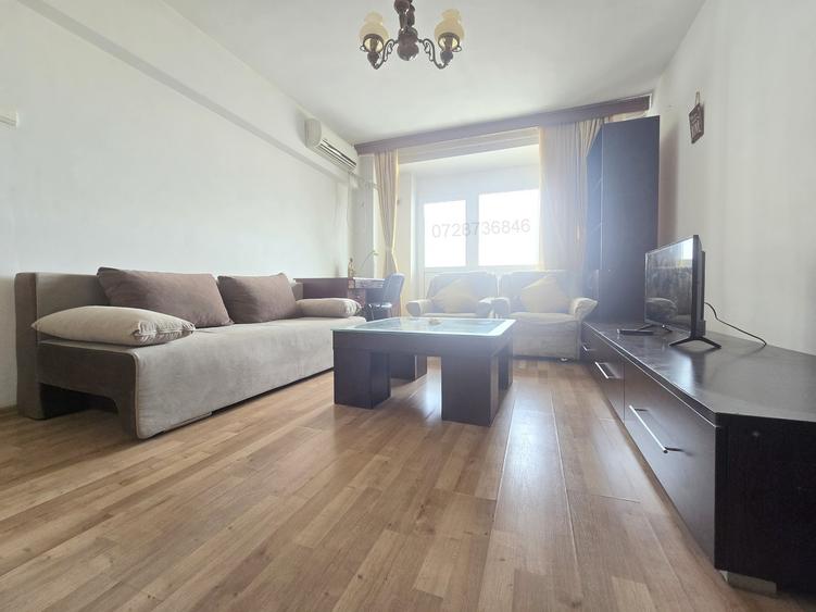 Bulevardul Decebal stradal, langa Metrou Piata Muncii - 3