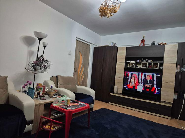 Apartament 3 camere - 2