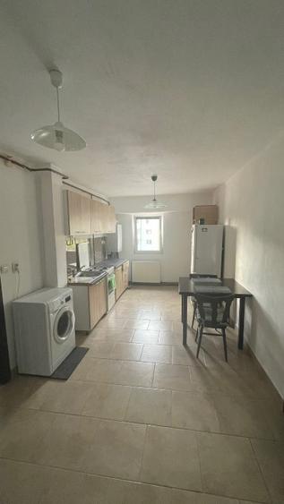 Inchiriez apartament 2 camere - Girocului - 1