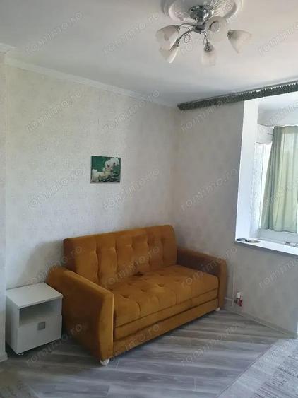 garsoniera in zona Unirii - 1