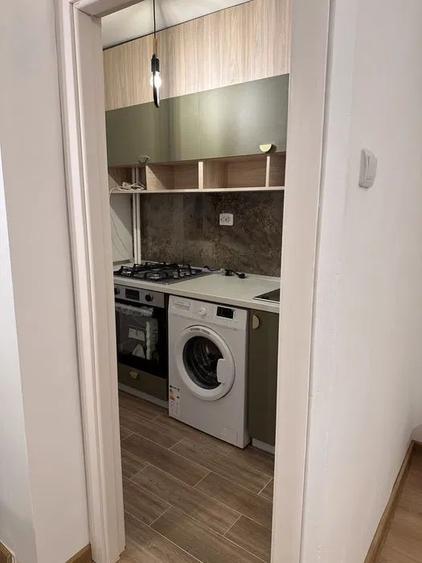 Garsonieră Superba Drumul Taberei, Renovata– 5 minute Metrou Favorit - 5