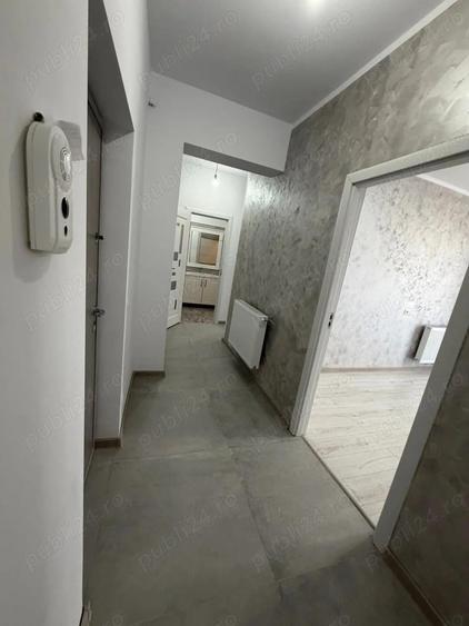 De vanzare apartament cu 2 camere, spatios, cu 3 balcoane, renovat - 6