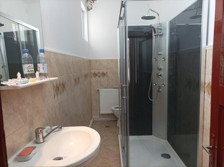 Apartament 2 camere confort sporit, in casa zona Central - 11