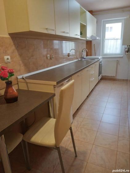 Vand apartament cu doua camere - 2