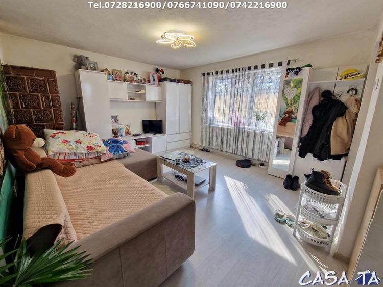 Casa P+1, situata in Curtisoara - 6