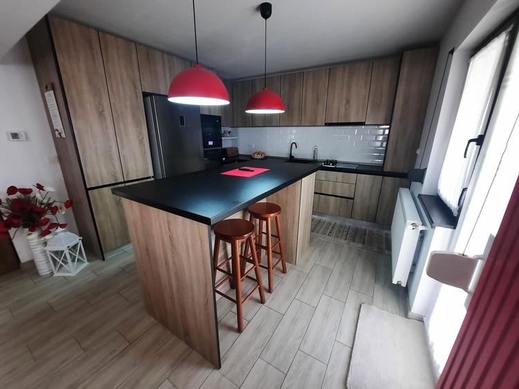 Vila cu 4 camere, zona Vorovesti - 9