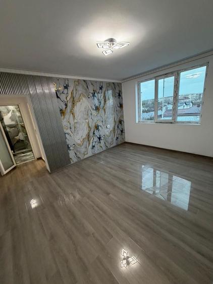 Vand apartament rosiori de vede - 4