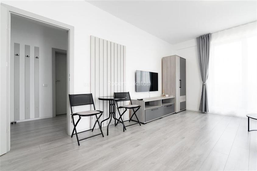 Apartament cu 2 camere decomandat, mobilat în Băile Felix Apartament cu 2 camere decomandat, mobilat în Băile Felix