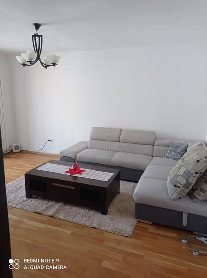 Inchiriez apartament 2 camere - 3