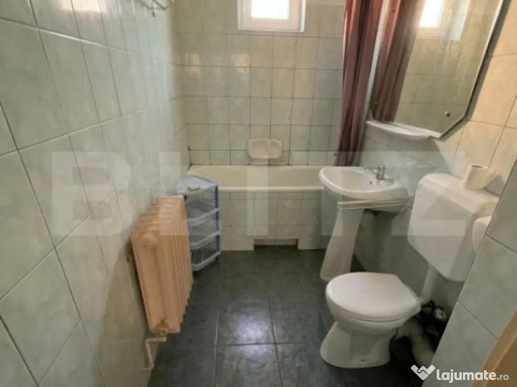 Apartament 3 camere, decomandat cu parcare si balcon Ghe - 1
