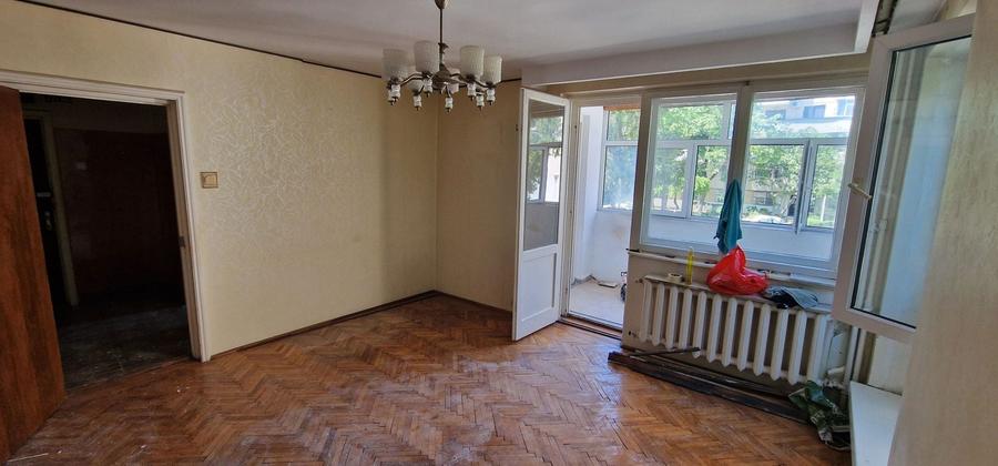 Tomis 2 apartament 3 camere decomandate, garaj si loc de parcare. - 1