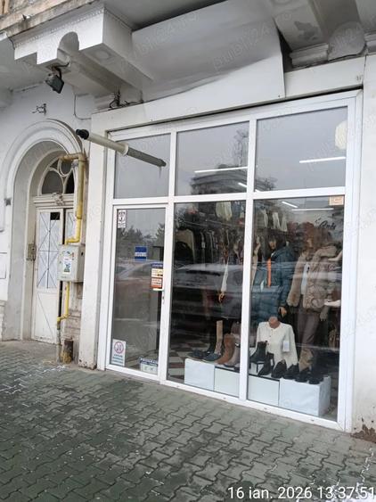 Spațiu comercial, de 37 mp, în Central