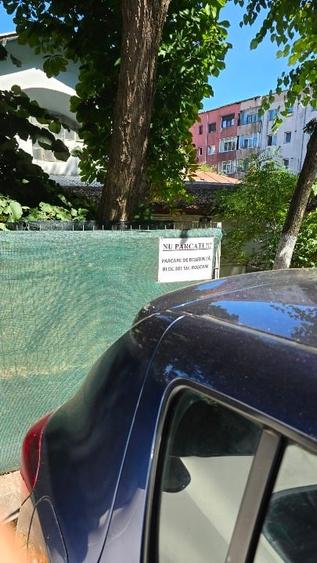 Apartament cu 2 camere decomandat în Podul de Fier