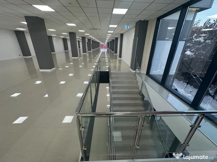 Spațiu comercial, de 3,360 mp, în Ultracentral
