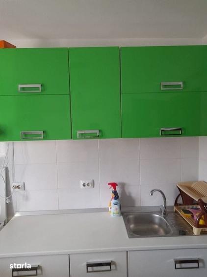 Apartament cu 3 camere decomandat în Dristor