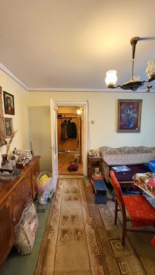 Apartament cu 2 camere semidecomandat în Rogerius