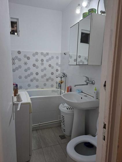 Apartament cu 2 camere nedecomandat în Ultracentral