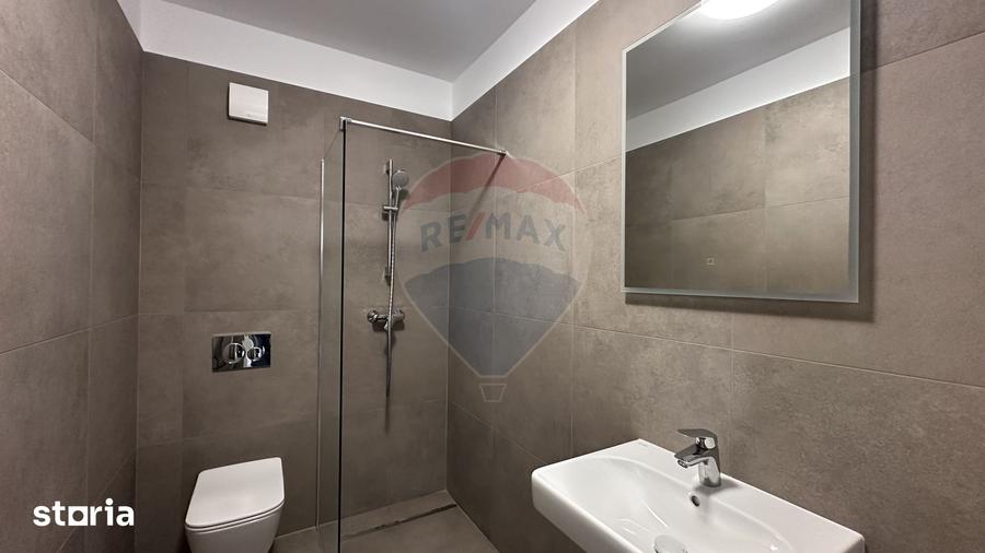 Apartament cu 3 camere în Theodor Pallady