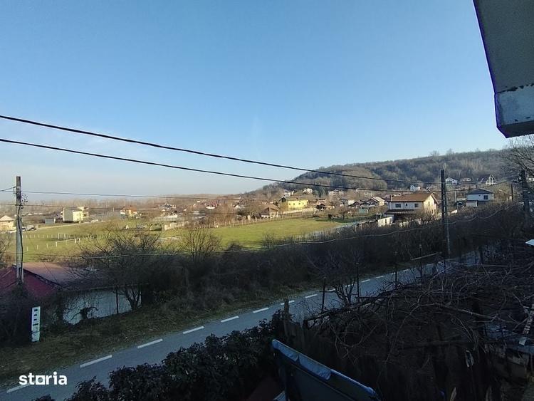 Casă cu 4 camere în Sărbătoarea