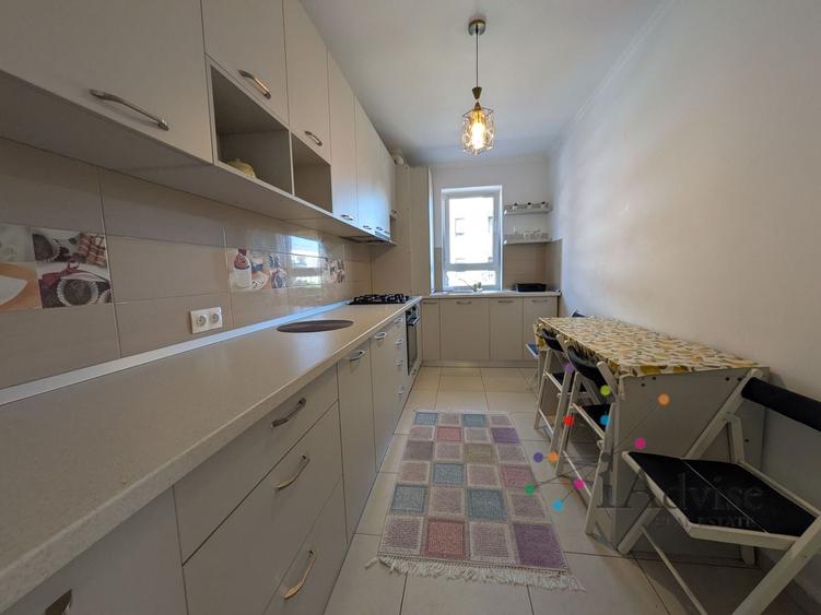Apartament cu 2 camere decomandat în Avantgarden