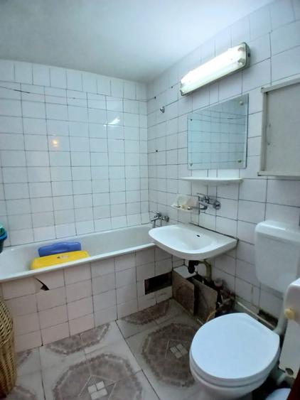 Apartament cu 2 camere în Trafic Greu