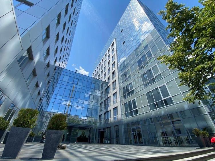Birou, de 7,838 mp, în Splaiul Unirii
