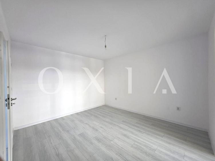 Apartament cu 3 camere semidecomandat în Giroc