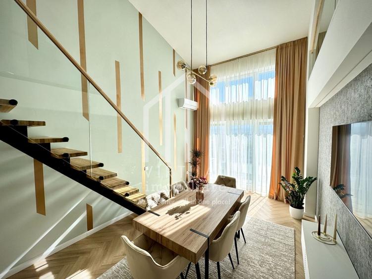 Penthouse cu 5 camere semidecomandat, mobilat în Cristian