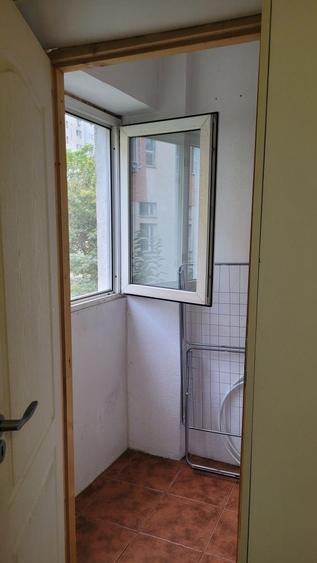 Garsonieră decomandată în Crângași