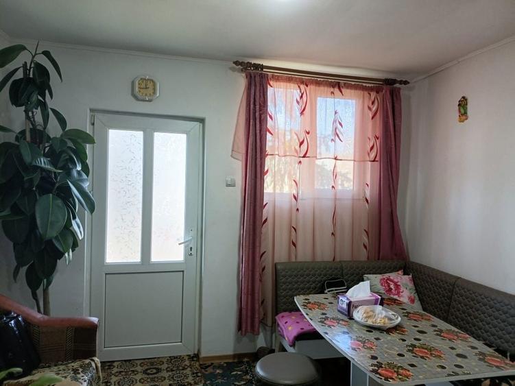 Casa ( conditii ca la bloc ) la asfalt * facilitati plata 2 transe - 4