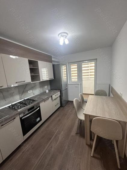 Apartament ultracentral Campina, 2 camere decomandat - 9